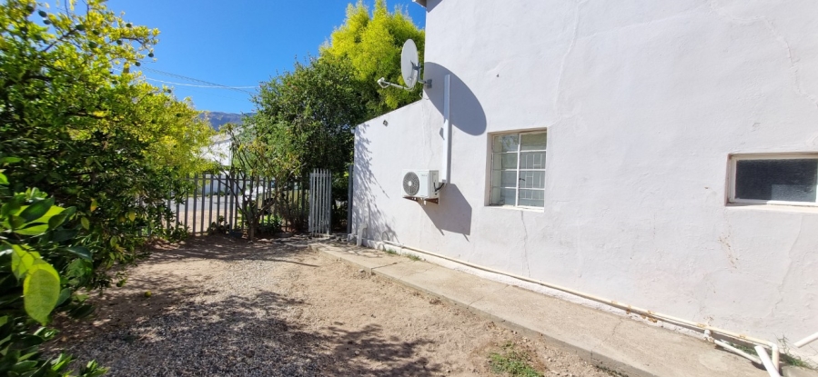 4 Bedroom Property for Sale in Porterville Western Cape